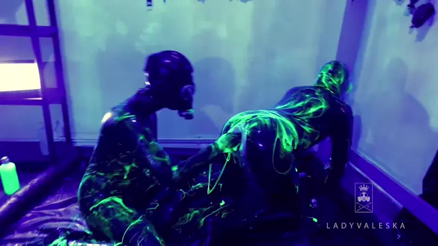 Poster: Lady Valeska - Rubber Double Fisting With Uv Slime