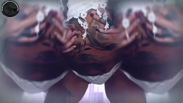 Poster: MistressRavenFD - RUB IT IN YOUR DIAPER FOR MOMMY MESMERIZE