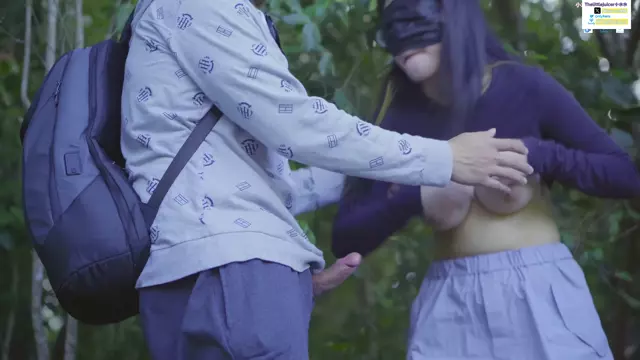 Poster: thelittlejuicer - Asian Squirting Queen'S Sex Vlog On The Beach FullHD