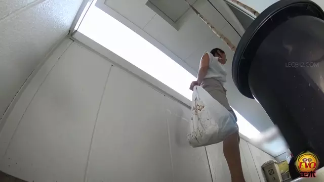 Poster: ShitSlave.com Newest Scat Posts